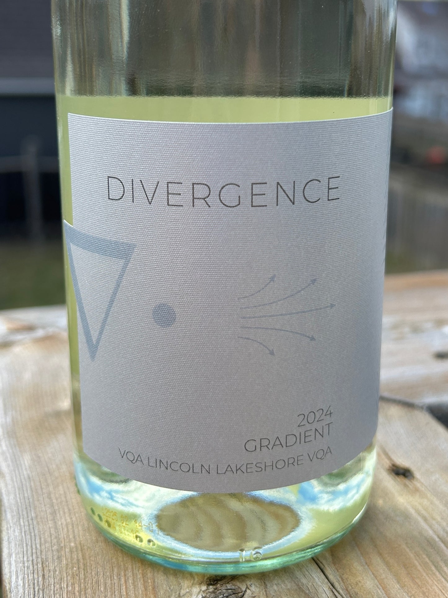 Divergence Wines 2024 Gradient